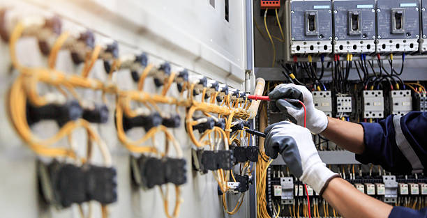 Professional Electrician technician working in Elsa, TX